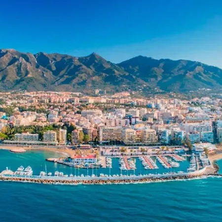 Lovely Central 2 Bed Close To The Beach And Stations Apartamento