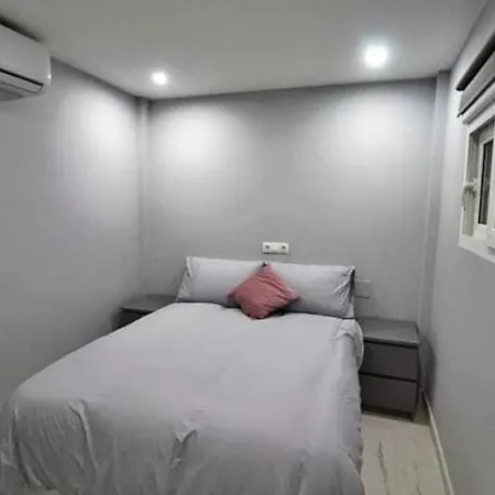 Lovely Central 2 Bed Close To The Beach And Stations Fuengirola